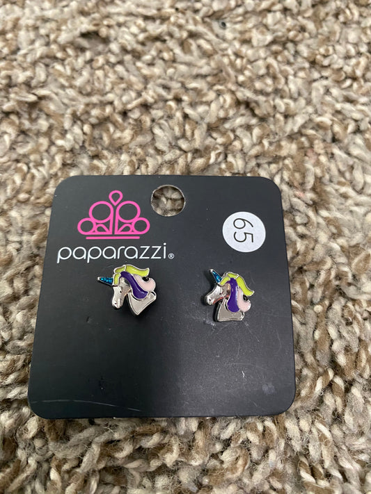 #65 Unicorn Earrings